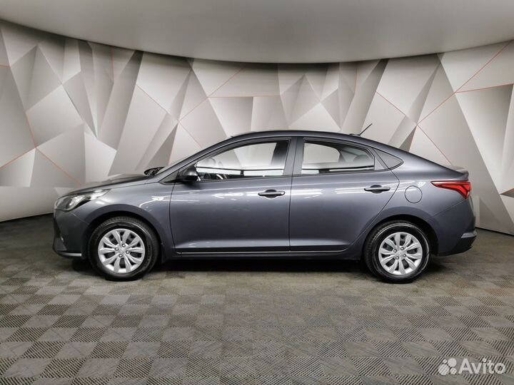 Hyundai Solaris 1.6 AT, 2021, 30 403 км