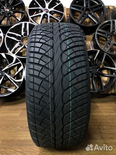 Antares Majoris M5 285/35 R22 106W