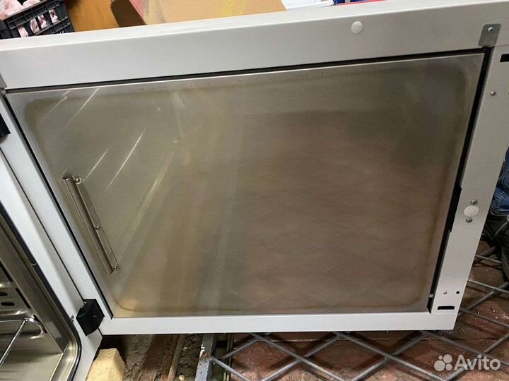 Сухожаровой стерилизатор Binder FED115