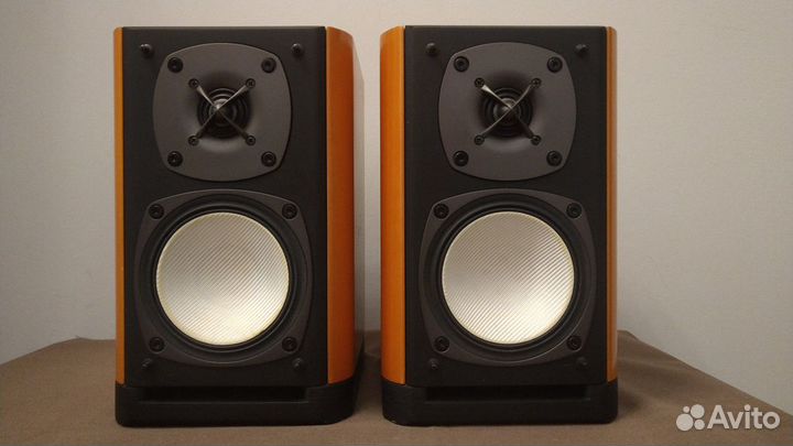 Акустика onkyo D-112E