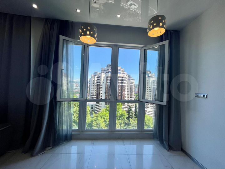 2-к. квартира, 54 м², 7/15 эт.