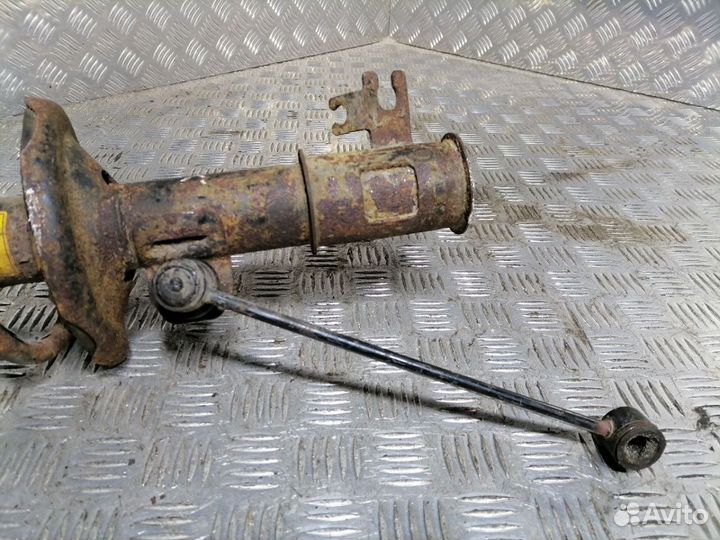 Стойка амортизатора п.л. Chevrolet Lacetti