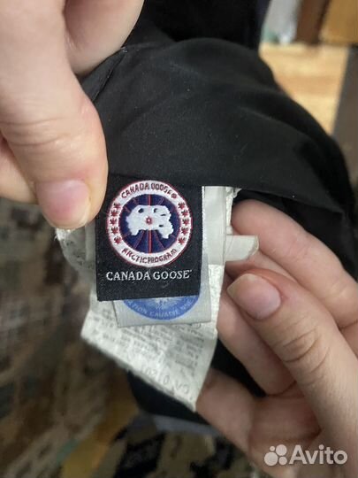 Пуховик Canada Goose
