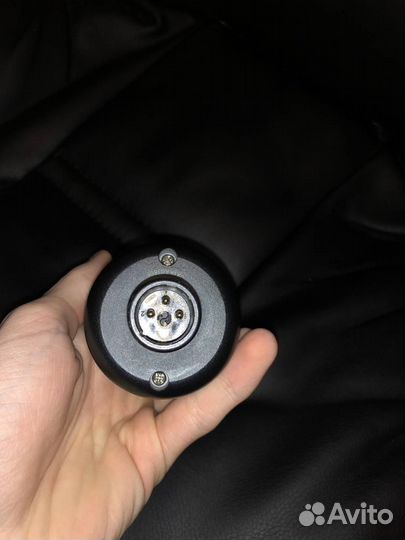 Студийный микрофон SE Electronics X1A