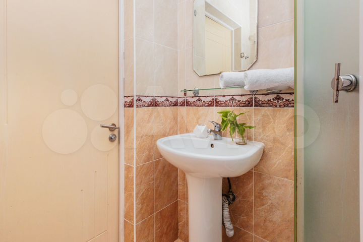 Комната 18 м², 2/3 эт.