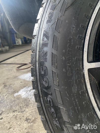 Nokian Tyres Hakkapeliitta 7 235/65 R17