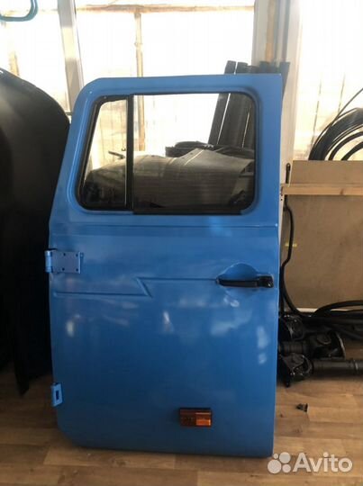 Дверь а/м Урал