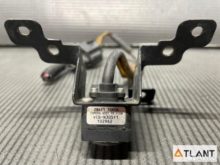 Камера переднего вида nissan serena