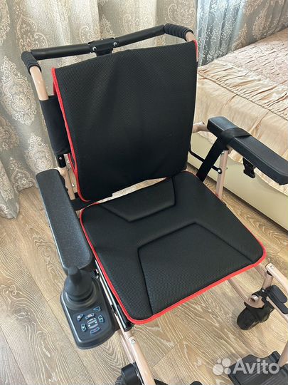 Легкая электроколяска с пультом ду Compact 15