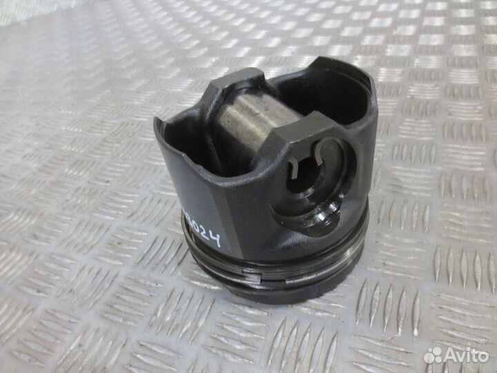 Поршень DAF 2132582