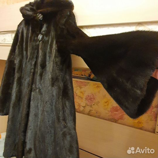 Шуба норковая 48 50 бу