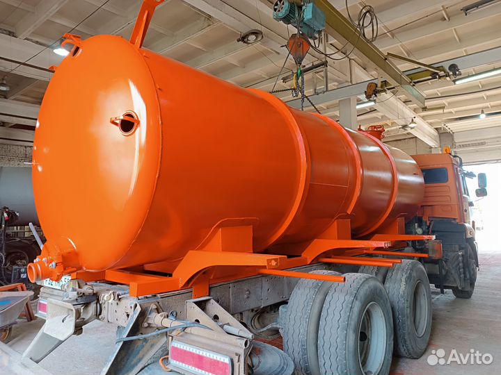 Вакуумная бочка цистерна