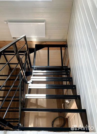 Метлличесакую лестницу Изготовим