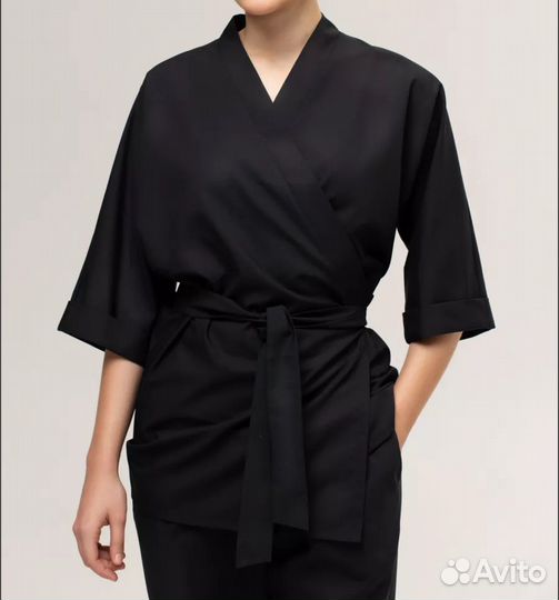 Медицинский костюм женский