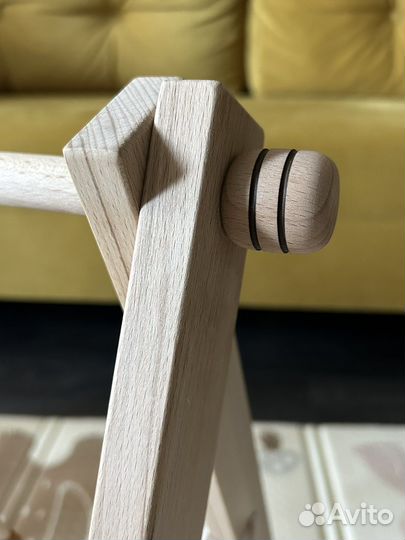 Деревянный тренажер Монтессори и подвески-игрушки