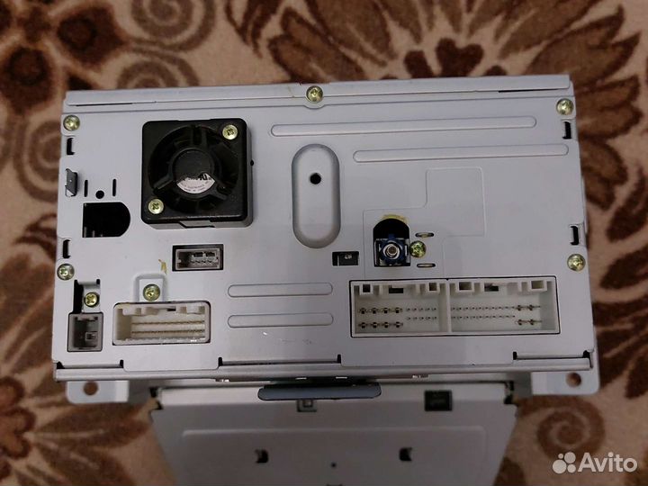 Автомагнитола штатная на santa fe 2015 г. в