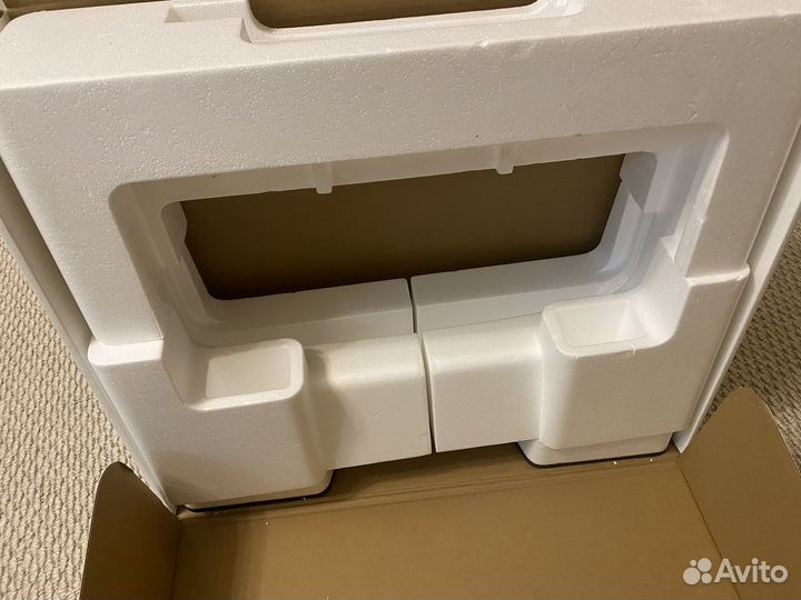 Коробка iMac 21,5