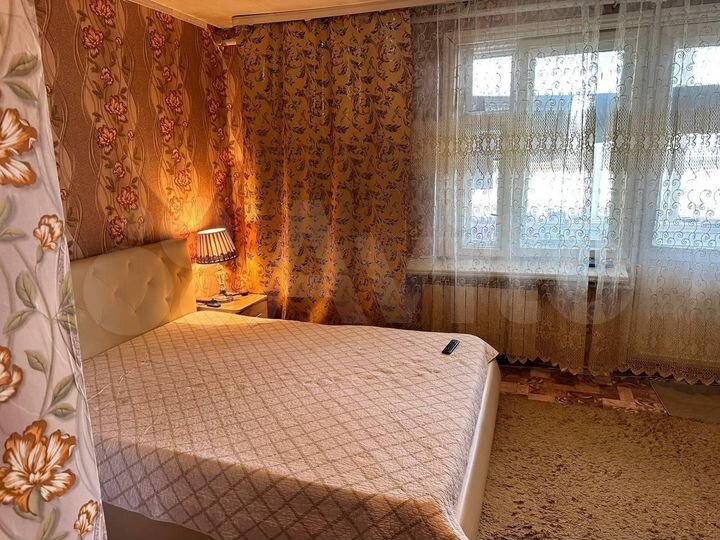 3-к. квартира, 79 м², 1/2 эт.