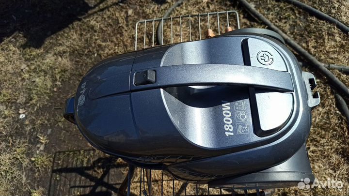 Пылесос LG vk70284hu