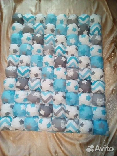 Новое покрывало-бомбон детское и бортики