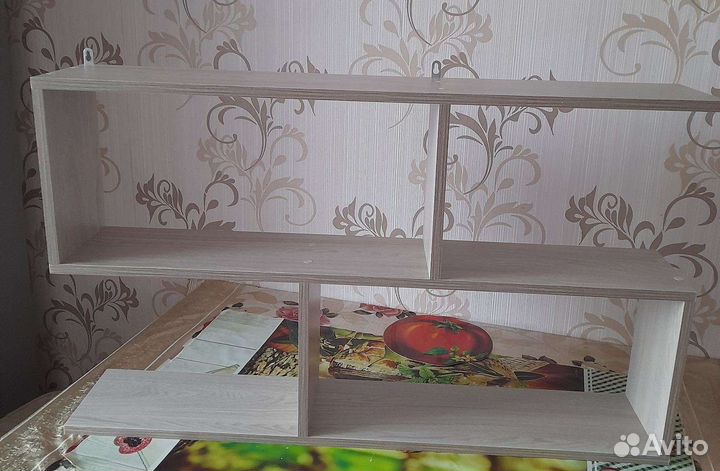 Полка настенная навесная