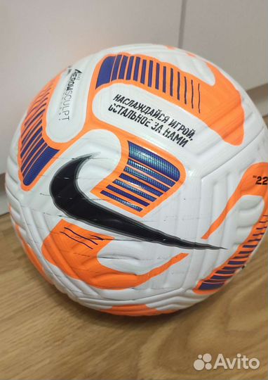 Футбольный мяч nike flight