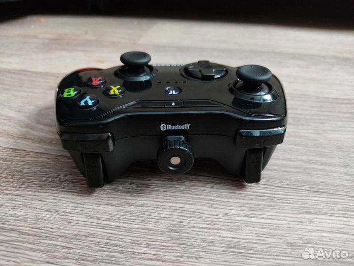 Беспроводной геймпад Mad Catz C.T.R.L. (i)