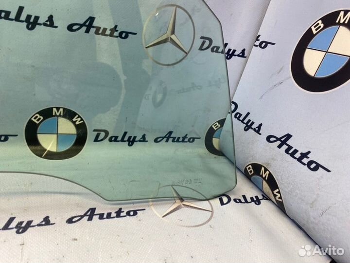 Стекло переднее правое Bmw 525I E39 LCI 2002