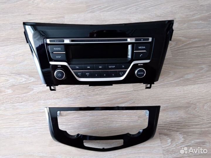 Магнитола штатная Nissan Qashqai/X-Trail