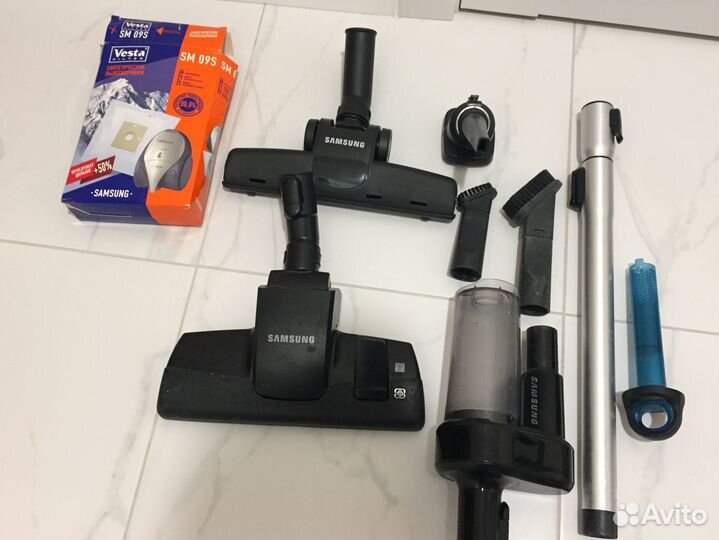 Пылесос Samsung sc24lvnjgbb