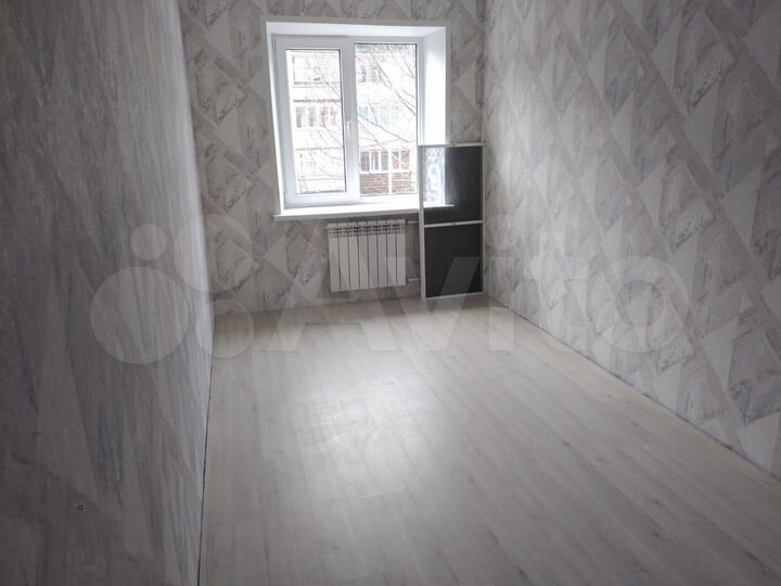 3-к. квартира, 55 м², 3/4 эт.