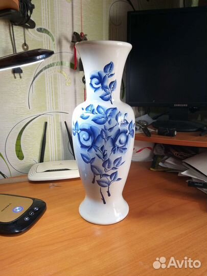 Большая керамическая ваза