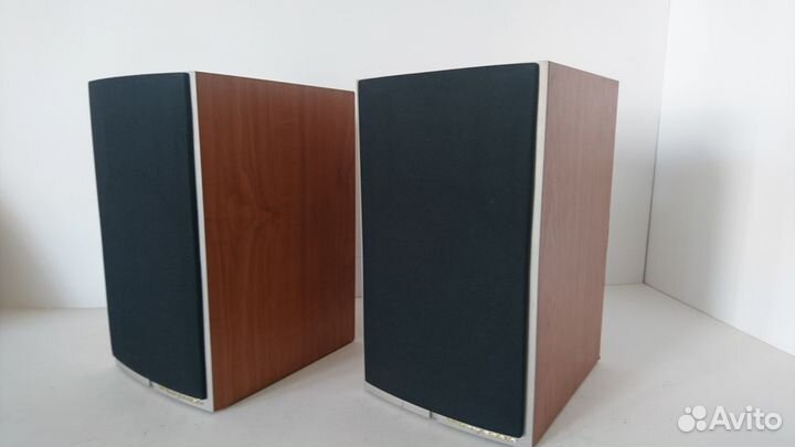 Wharfedale diamond 8.2