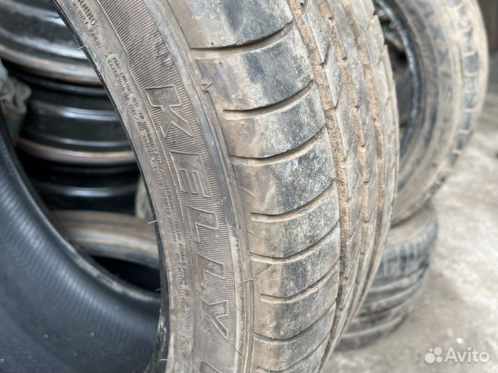 Kelly UHP 235/45 R17 94Y