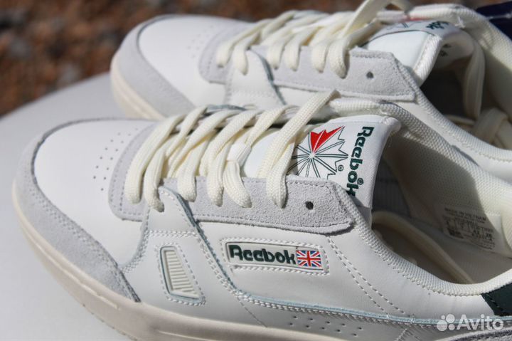 Кроссовки reebok мужские белые