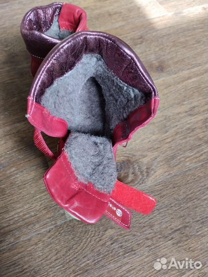 Зимние сапоги с натуральным мехом для девочки