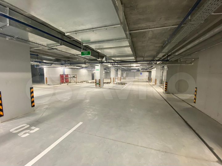 Машиноместо, 13 м²