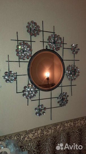 Зеркало новое настенное