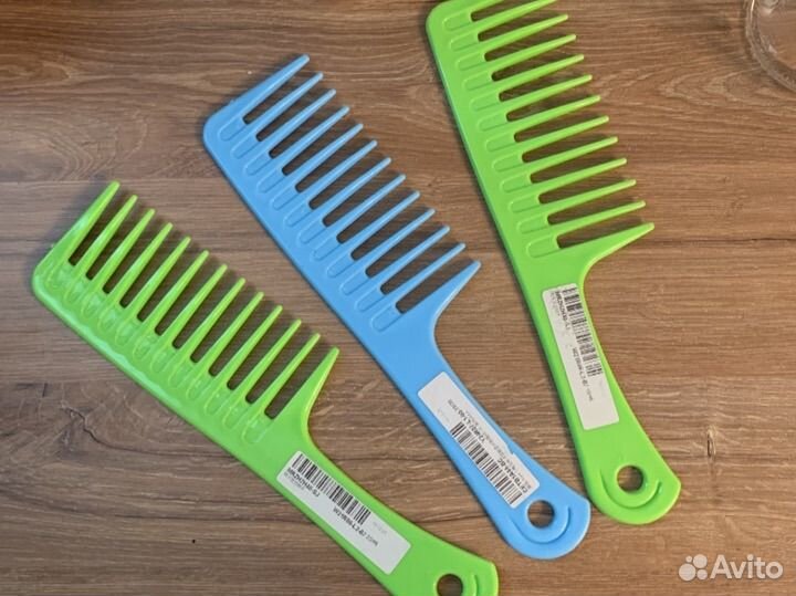 Расческа с редкими зубцами широкий гребень