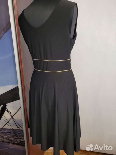 Платье женское 46р, коктейльное