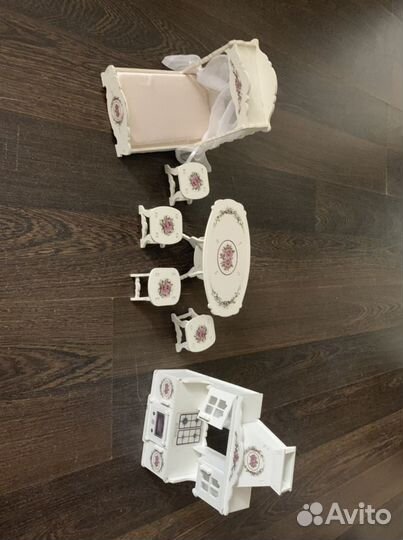 Набор деревянной мебели для кукол