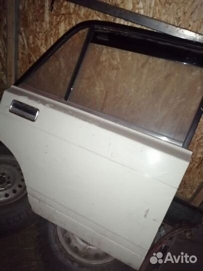 Дверь ваз 2105