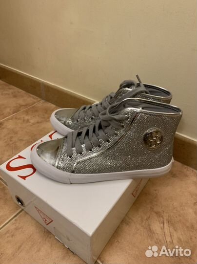 Кеды жен. Guess 37р