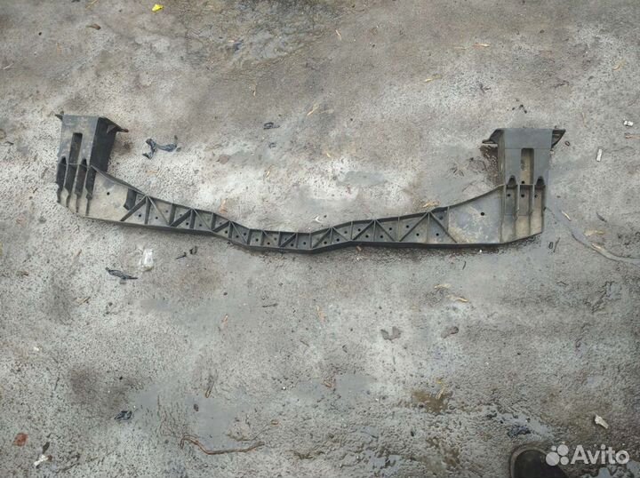 Усилитель переднего бампера Citroen C4