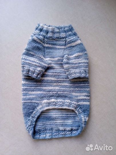 Свитерок для маленькой собачки