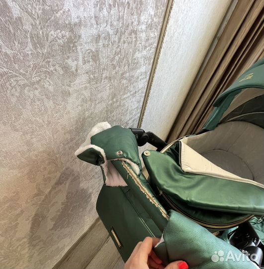 Продам коляску 3 в 1