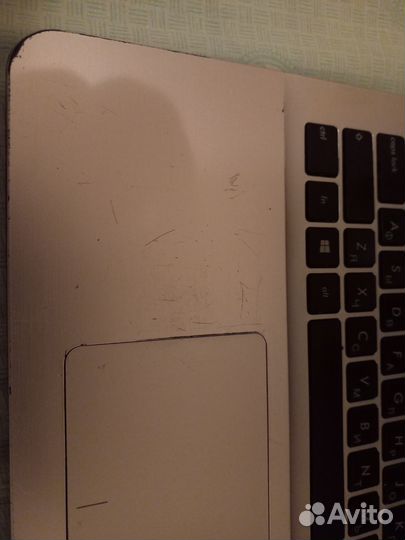 Ноутбук asus