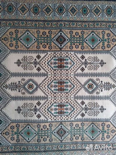 Ковер бу шерстяной