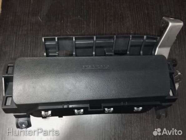 Подушка безопасности в колени Lexus NX