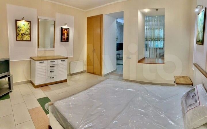 2-к. квартира, 55 м², 2/3 эт.